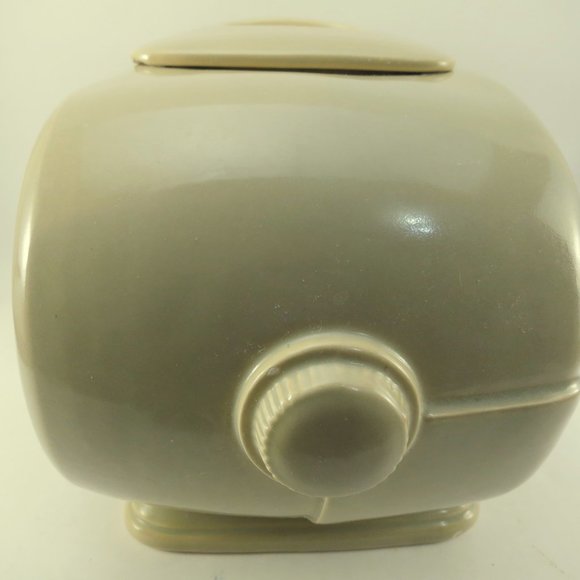 Radio Cookie Jar Essentials Japan Green Ceramic 10.5"L x 5.5"W x 6.5"H - Picture 5 of 14